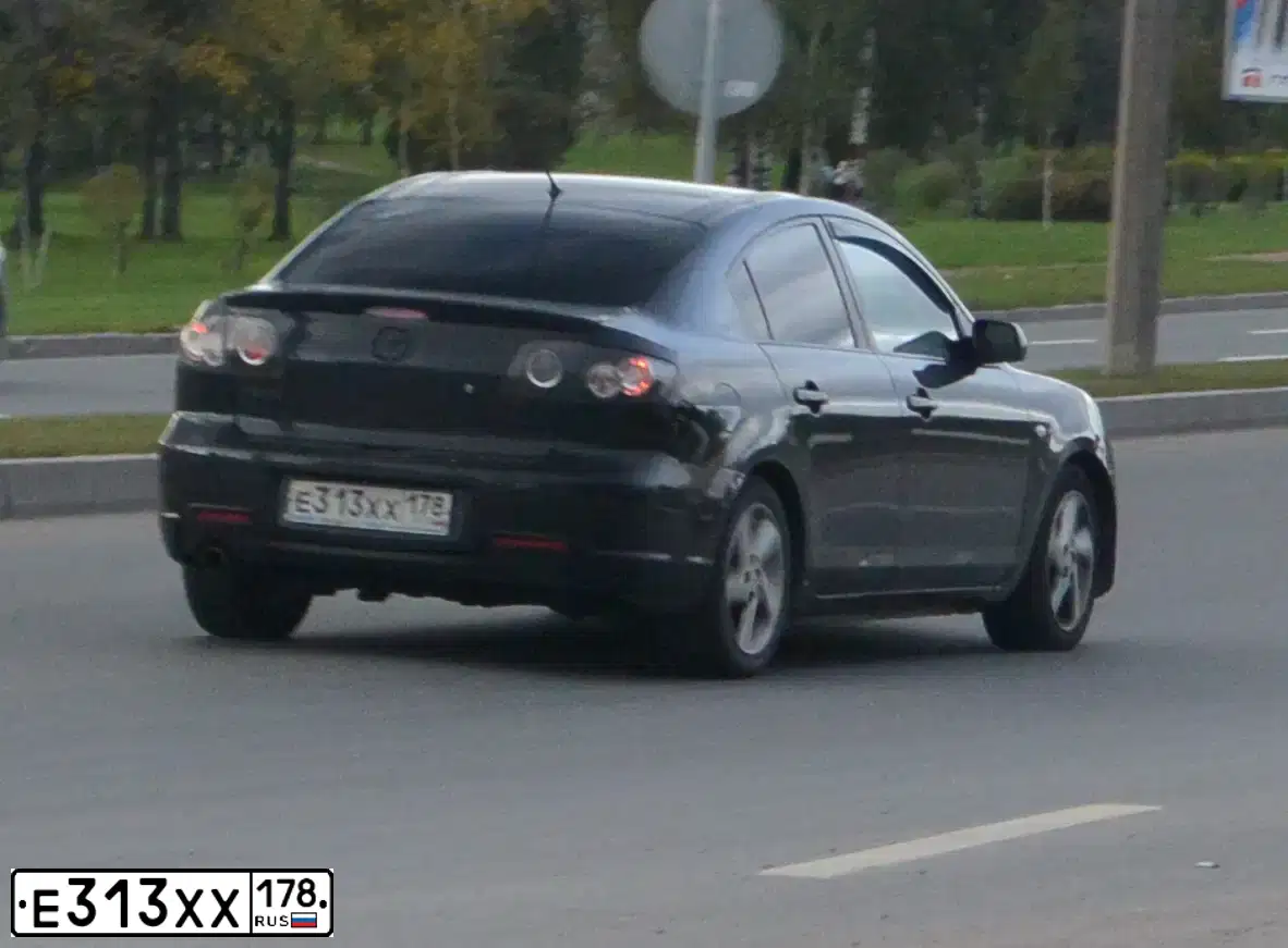 Фото автомобиля MAZDA 3, 2006 — госномер А691ЕН147. Цвет: ЧЕРНЫЙ