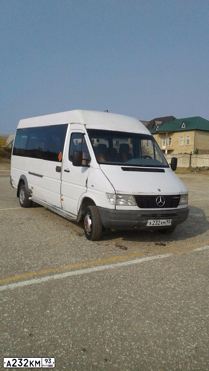 Фото автомобиля MERCEDES SPRINTER, 1996 — госномер А232КМ93. Цвет: БЕЛЫЙ