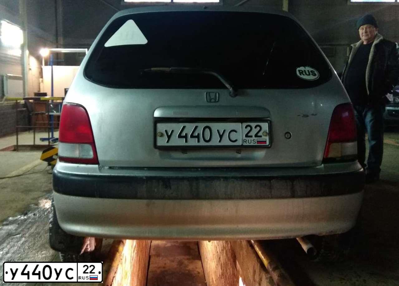 Фото автомобиля HONDA LOGO, 1999 — госномер Х746АК154