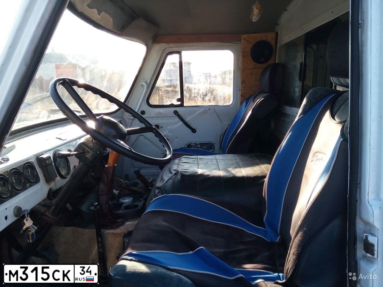 Фото автомобиля UAZ 3741, 2002 — госномер М315СК34. Цвет: Белый