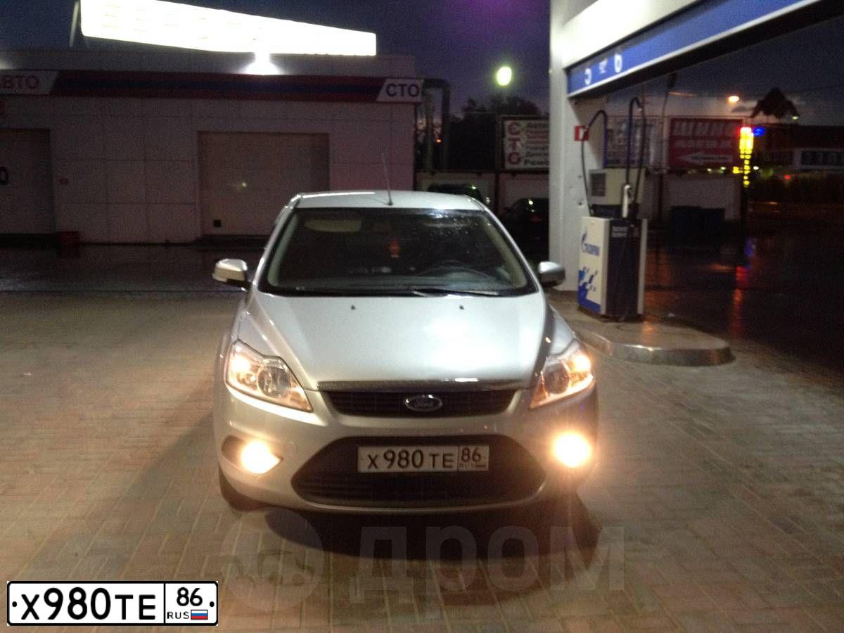 Фото автомобиля FORD FOCUS, 2008 — госномер Р411МО196. Цвет: Серый