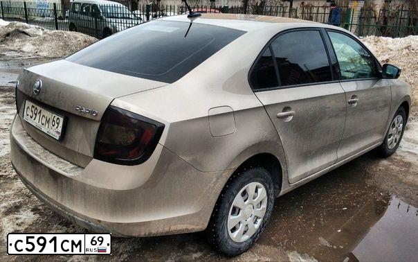 Фото автомобиля SKODA RAPID, 2018 — госномер У228ТК69. Цвет: Белый