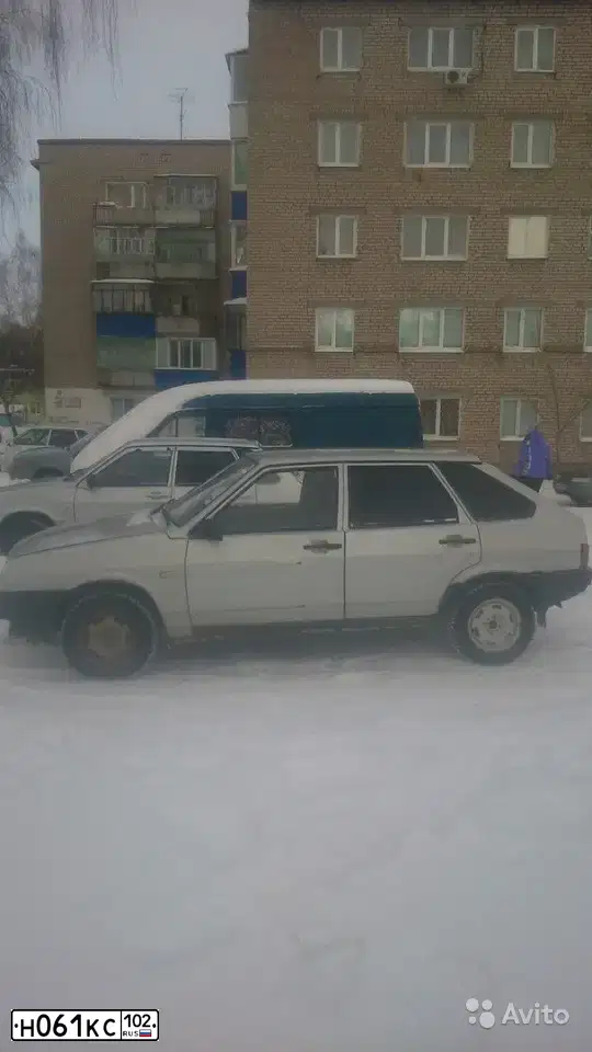 Фото автомобиля LADA 2109, 2004 — госномер В804ВТ156. Цвет: МОЛОЧНЫЙ