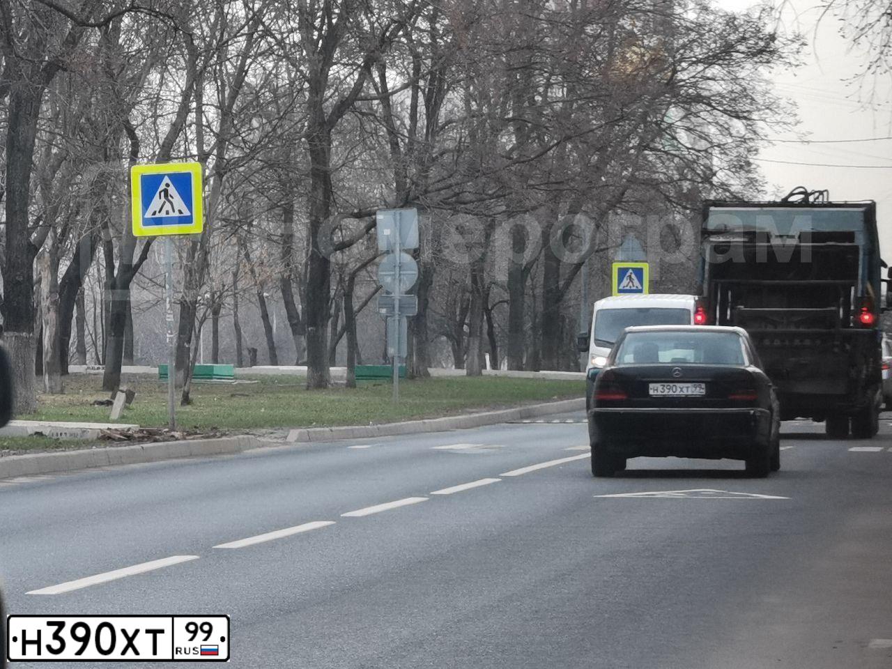 Фото автомобиля MERCEDES C-KLASSE, 1999 — госномер Н390ХТ99. Цвет: ЧЕРНЫЙ