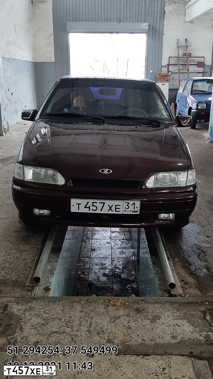 Фото автомобиля LADA 2114 SAMARA, 2012 — госномер О787КЕ31. Цвет: ТЕМНО-ВИШНЕВЫЙ