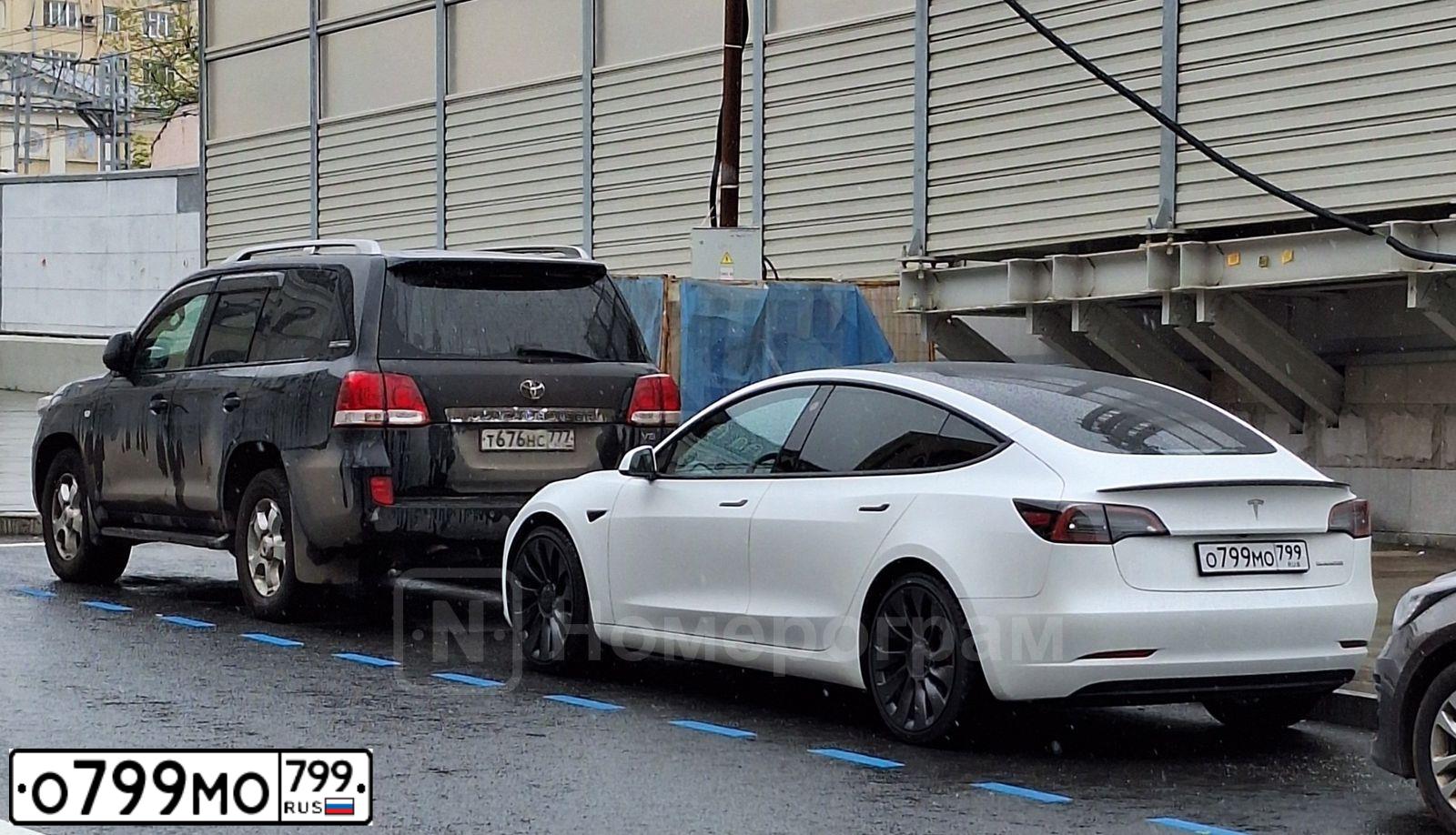 Фото автомобиля SKODA RAPID, 2018 — госномер В965МУ136. Цвет: ЧЕРНЫЙ