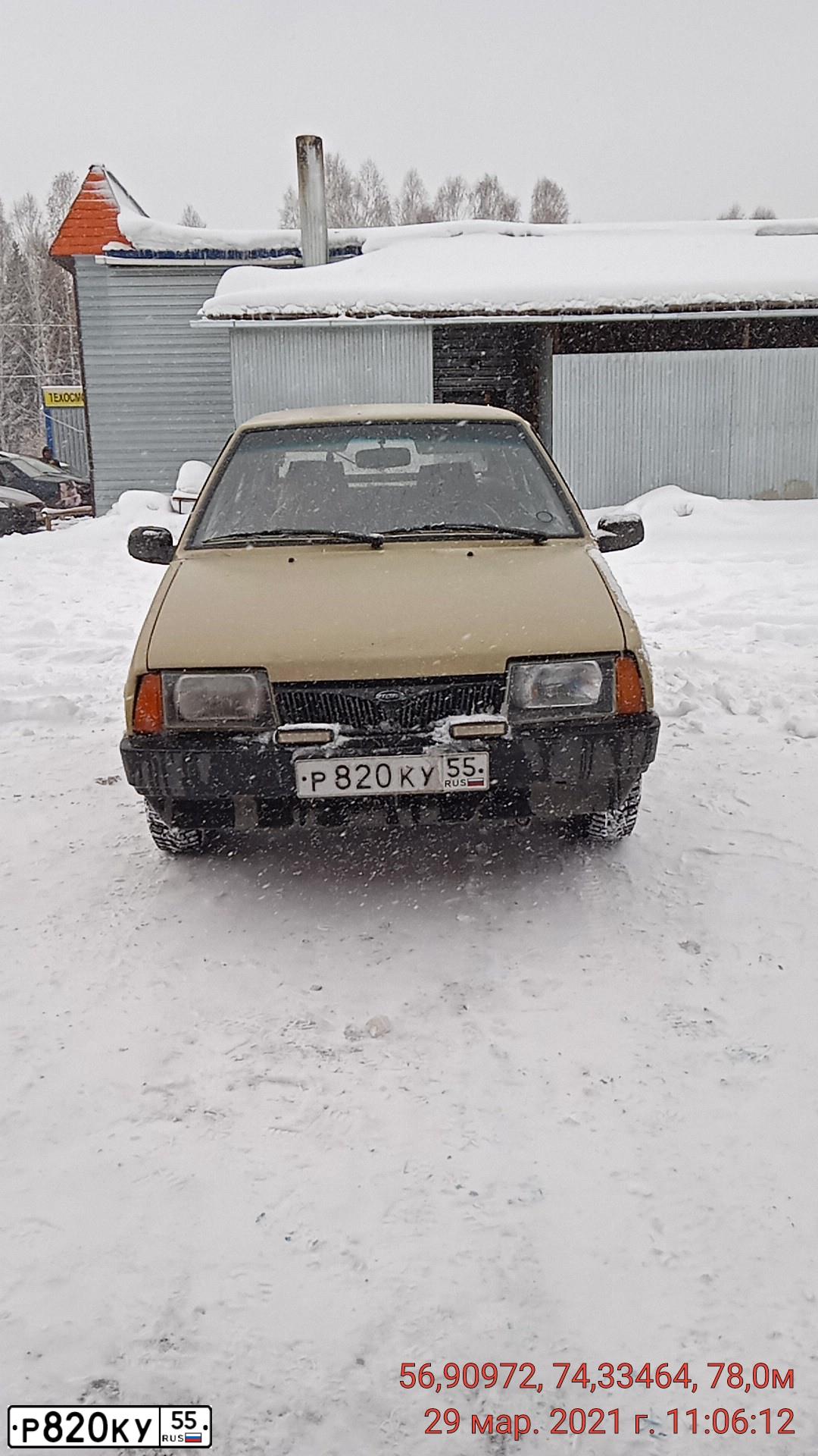 Фото автомобиля LADA 2109 SAMARA, 1999 — госномер Р820КУ55. Цвет: БЕЖЕВЫЙ