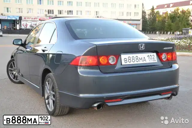 Фото автомобиля LADA 2170 PRIORA, 2007 — госномер В888МА102. Цвет: Сине-Черный