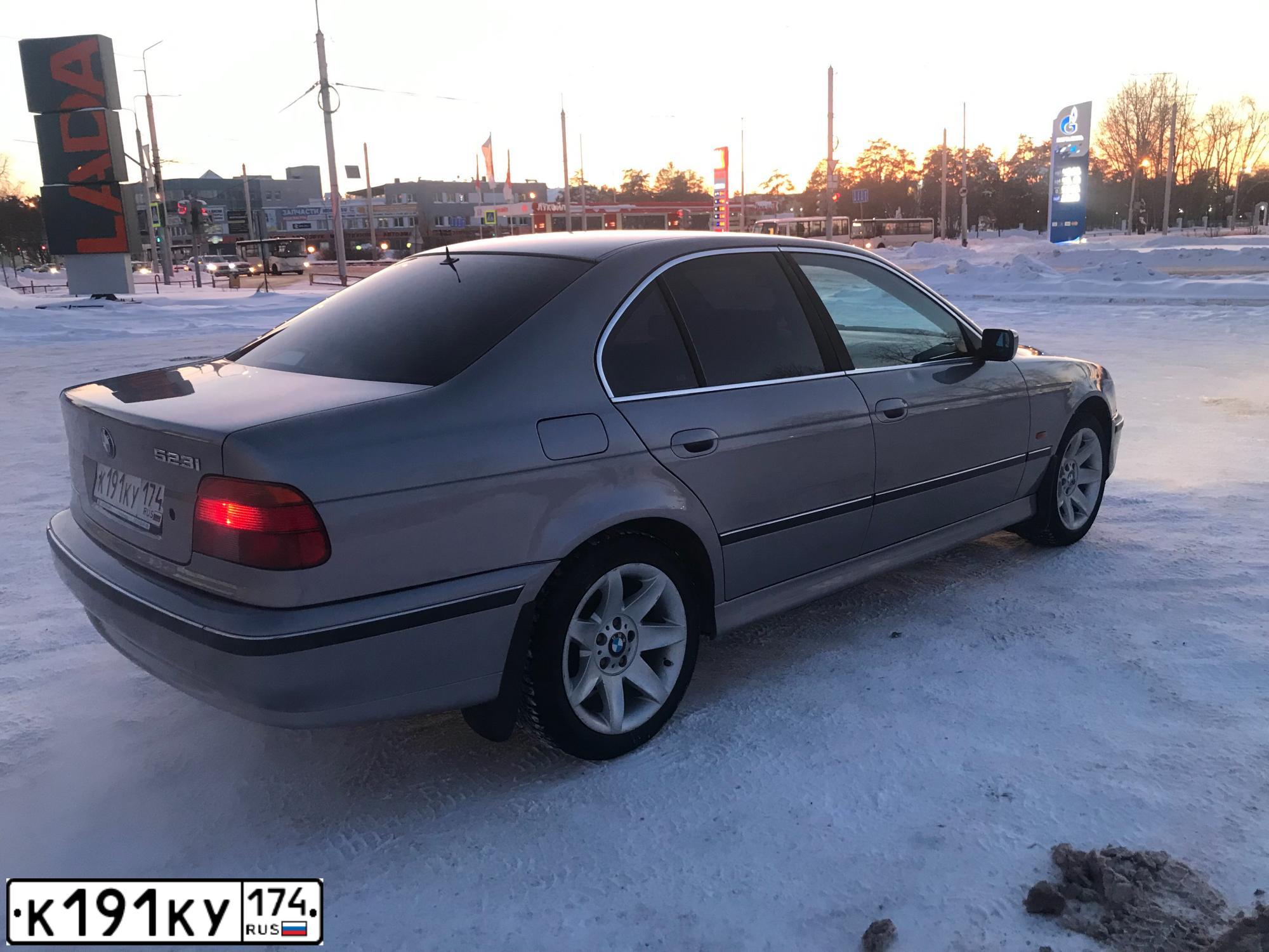 Фото автомобиля BMW SERIE 5, 2000 — госномер Р731ОМ196. Цвет: ПЕРЛАМУТРОВО-СЕРЕБРИСТЫЙ
