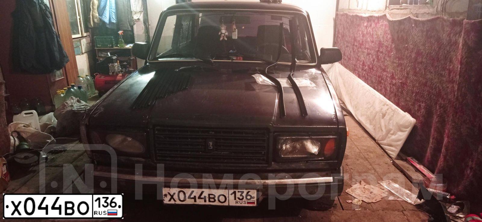 Фото автомобиля LADA 2107 LADA, 1998 — госномер Х044ВО136. Цвет: ФИОЛЕТОВЫЙ