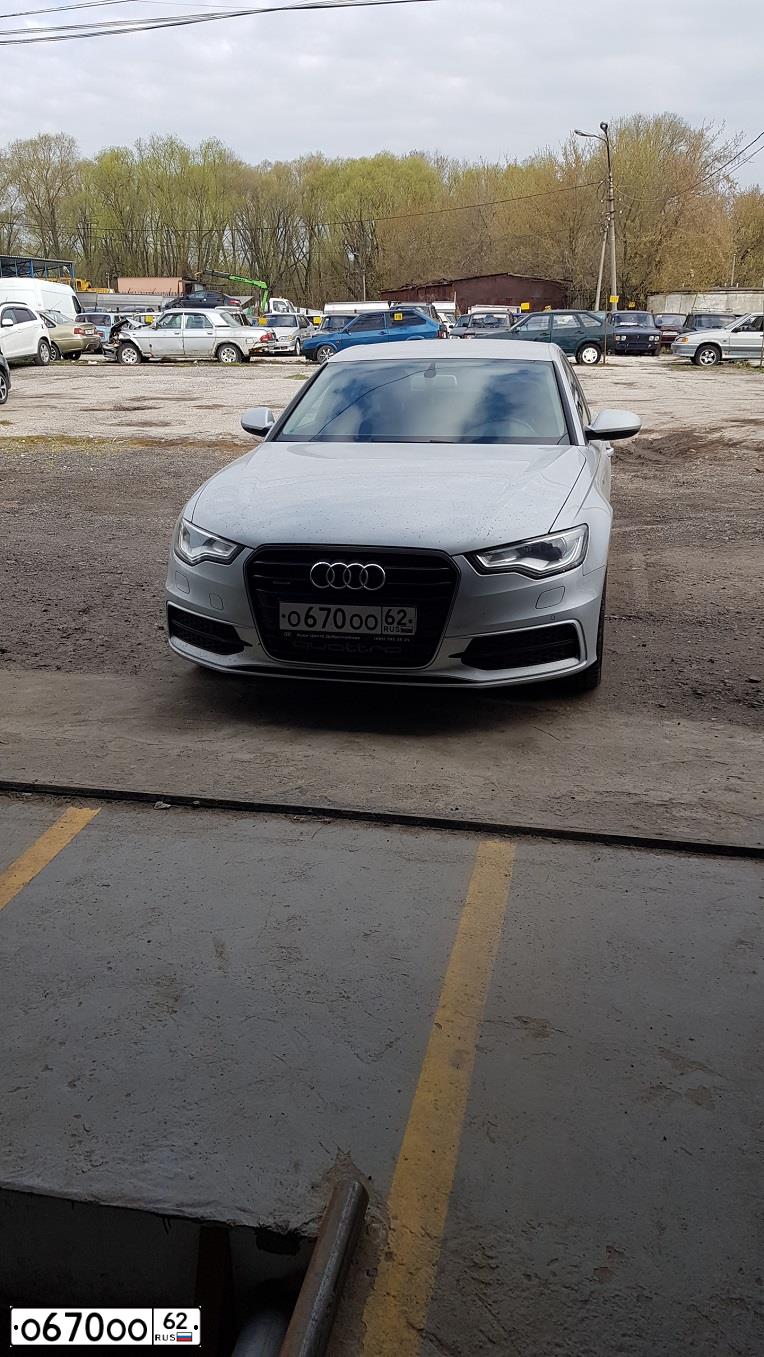 Фото автомобиля AUDI A6, 2013 — госномер Т935МТ750. Цвет: СЕРЕБРИСТЫЙ
