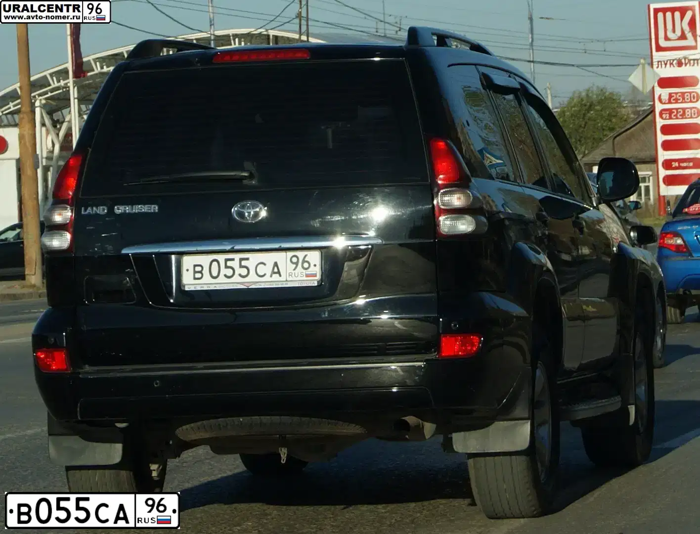 Фото автомобиля TOYOTA LANDCRUISER, 2008 — госномер В055СА96. Цвет: ЧЕРНЫЙ