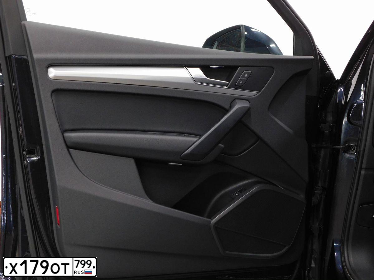 Фото автомобиля AUDI Q5, 2019 — госномер Е973КВ11