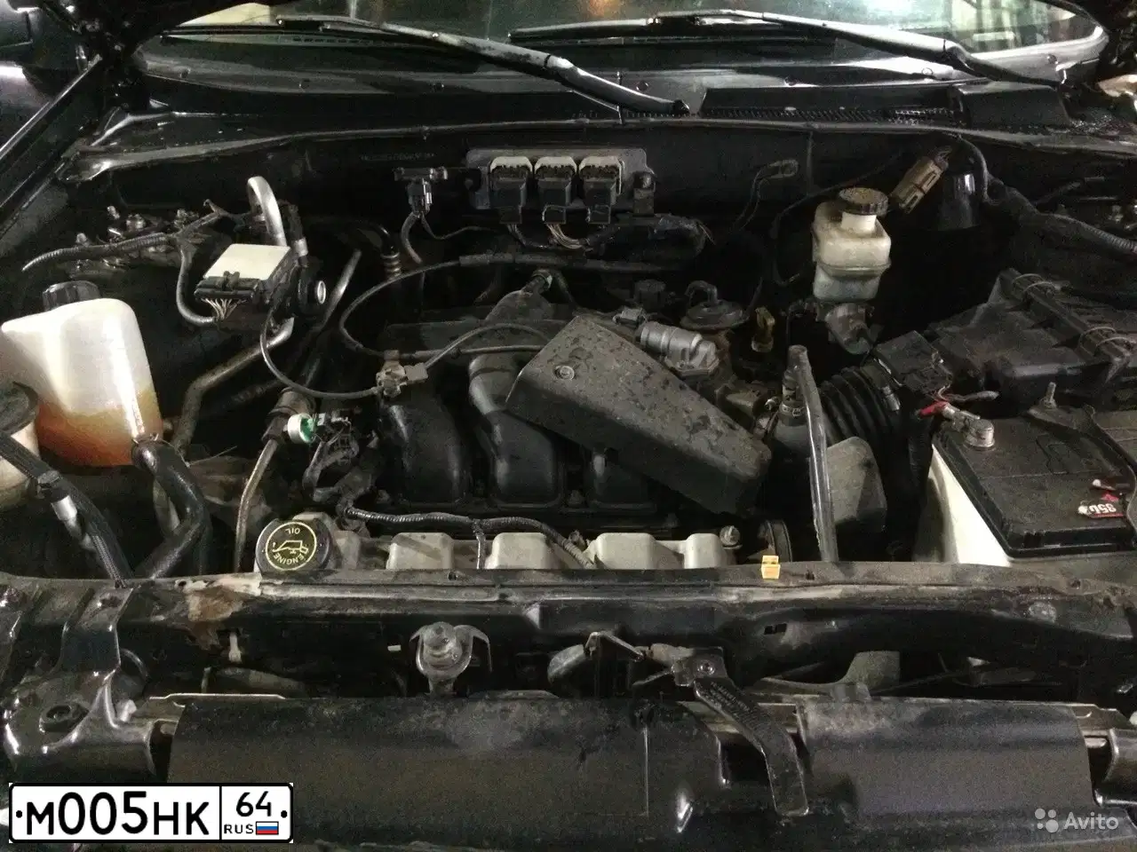 Фото автомобиля HYUNDAI SONATA, 2001 — госномер Р205ЕА64. Цвет: ЧЕРНЫЙ