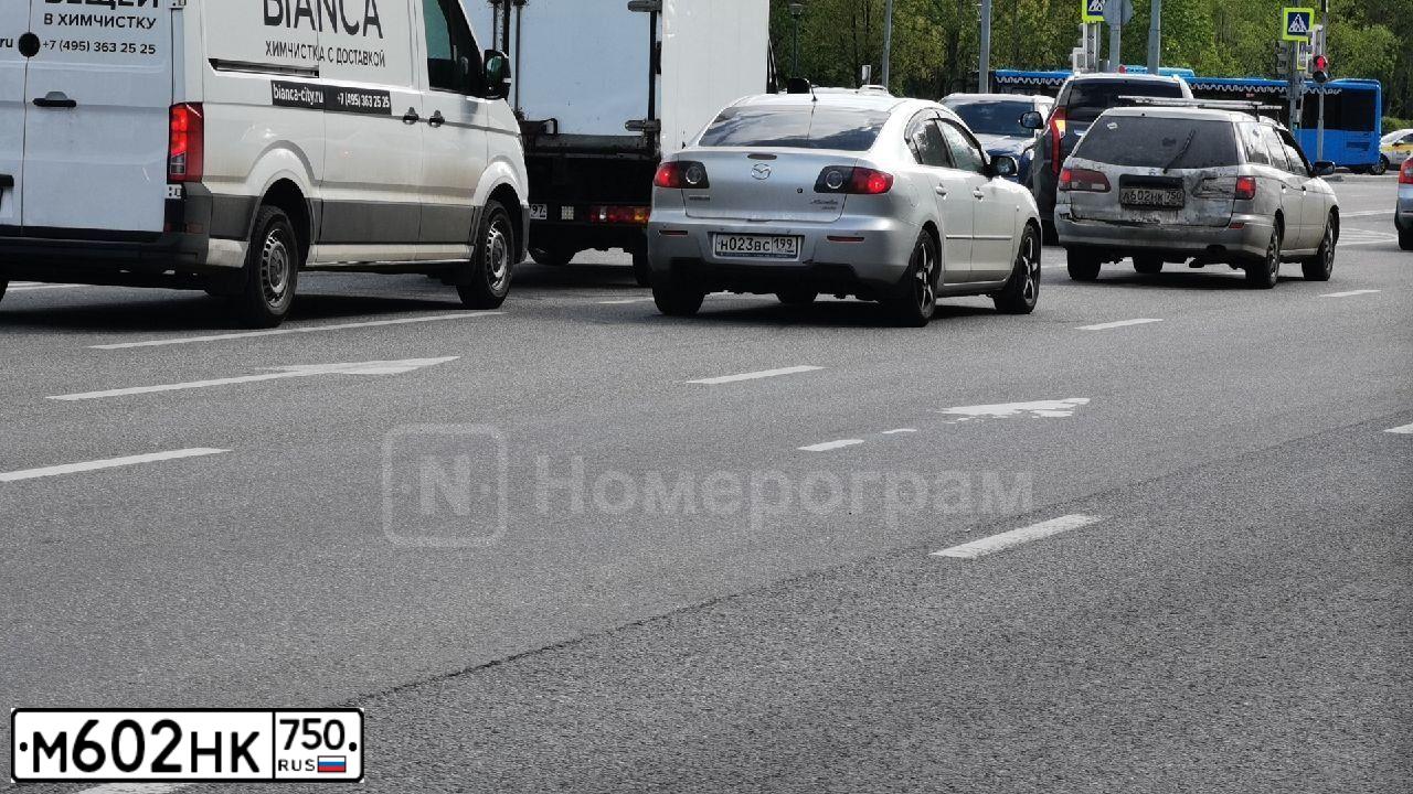 Фото автомобиля SKODA SUPERB, 2016 — госномер Х969КН05. Цвет: Белый