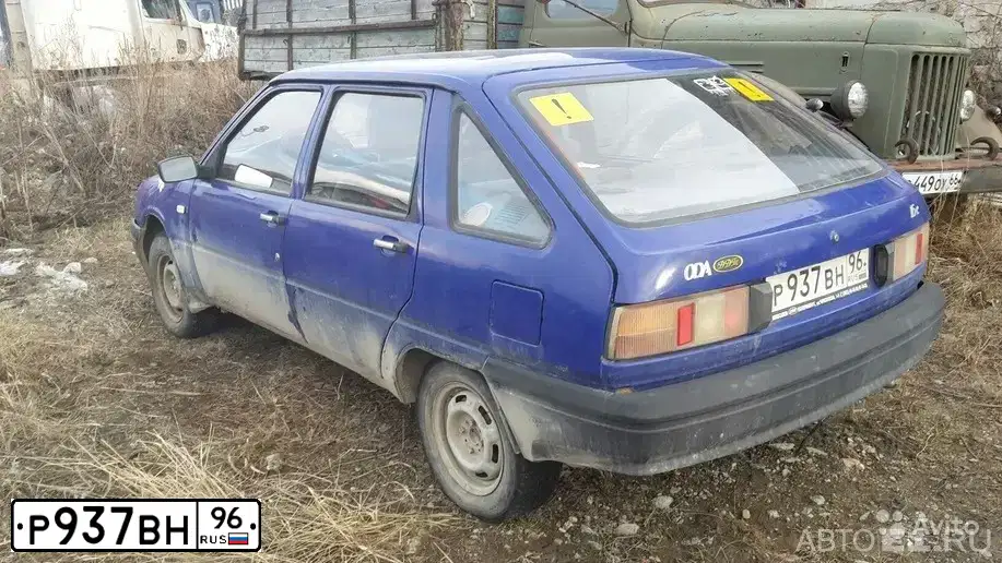 Фото автомобиля IZH 2126, 2004 — госномер Р937ВН96. Цвет: СИНИЙ "ОКЕАН"