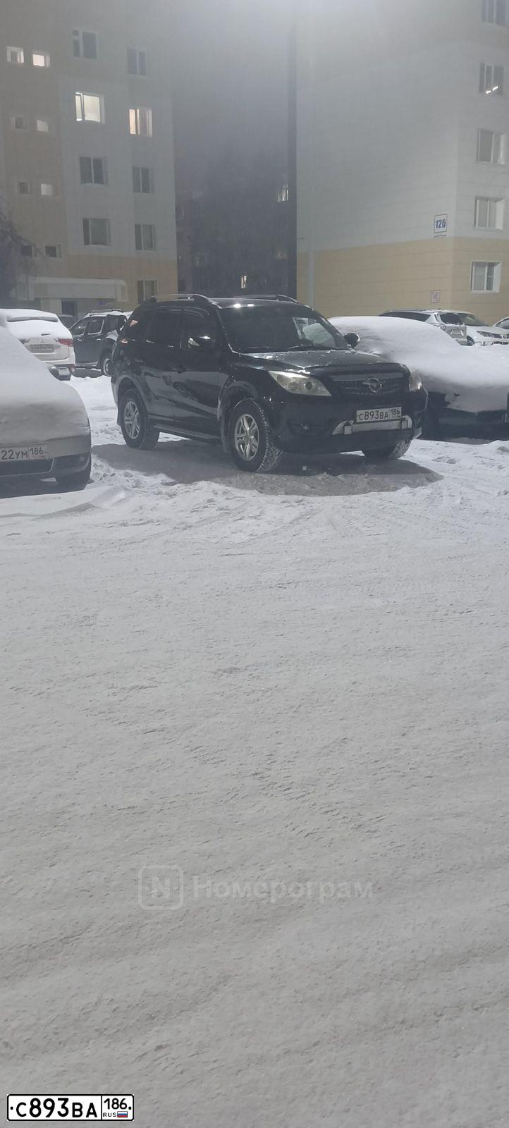 Фото автомобиля HAIMA 7, 2013 — госномер С893ВА186. Цвет: ЧЕРНЫЙ