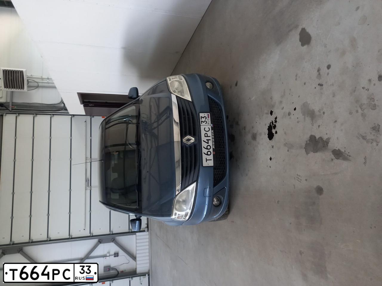 Фото автомобиля RENAULT T LOGAN, 2010 — госномер Т664РС33. Цвет: СИНИЙ