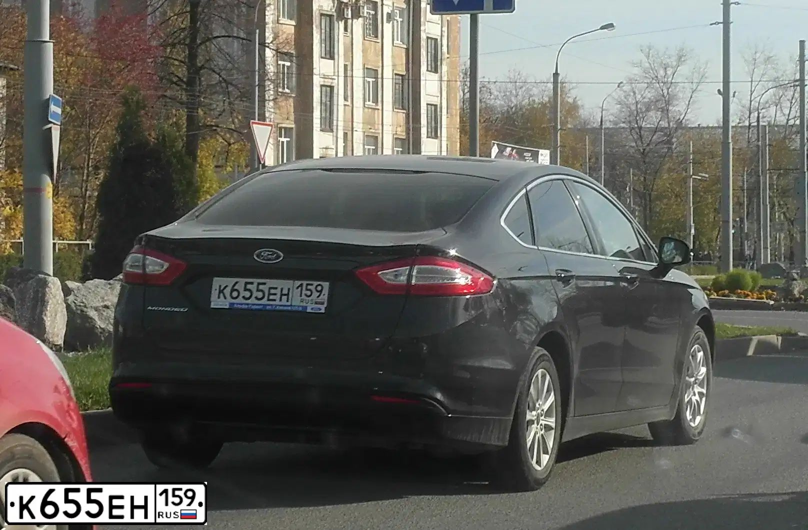 Фото автомобиля FORD MONDEO, 2015 — госномер Р996УУ159