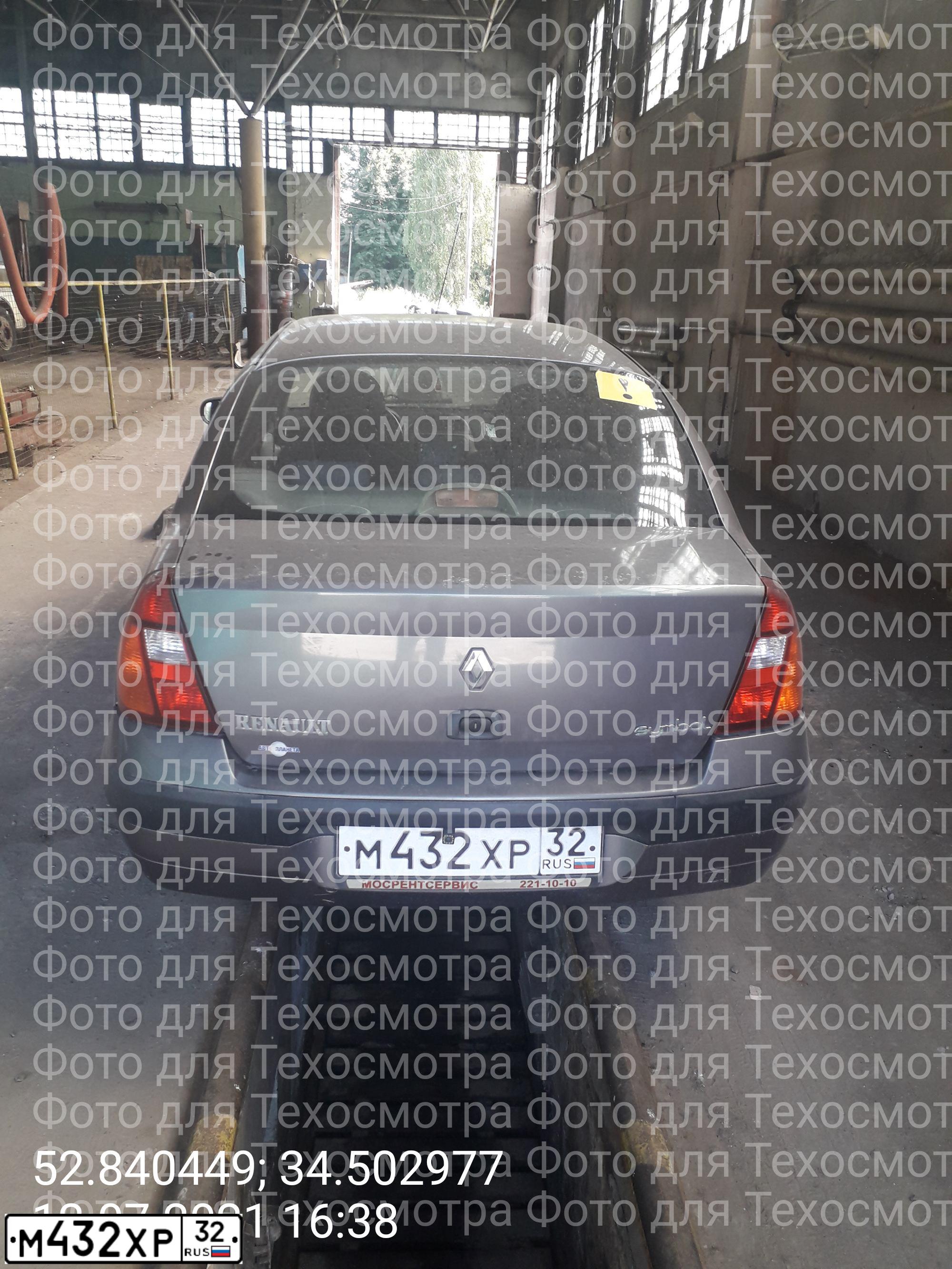 Фото автомобиля RENAULT SYMBOL, 2003 — госномер М432ХР32. Цвет: ТЕМНО-СЕРЫЙ