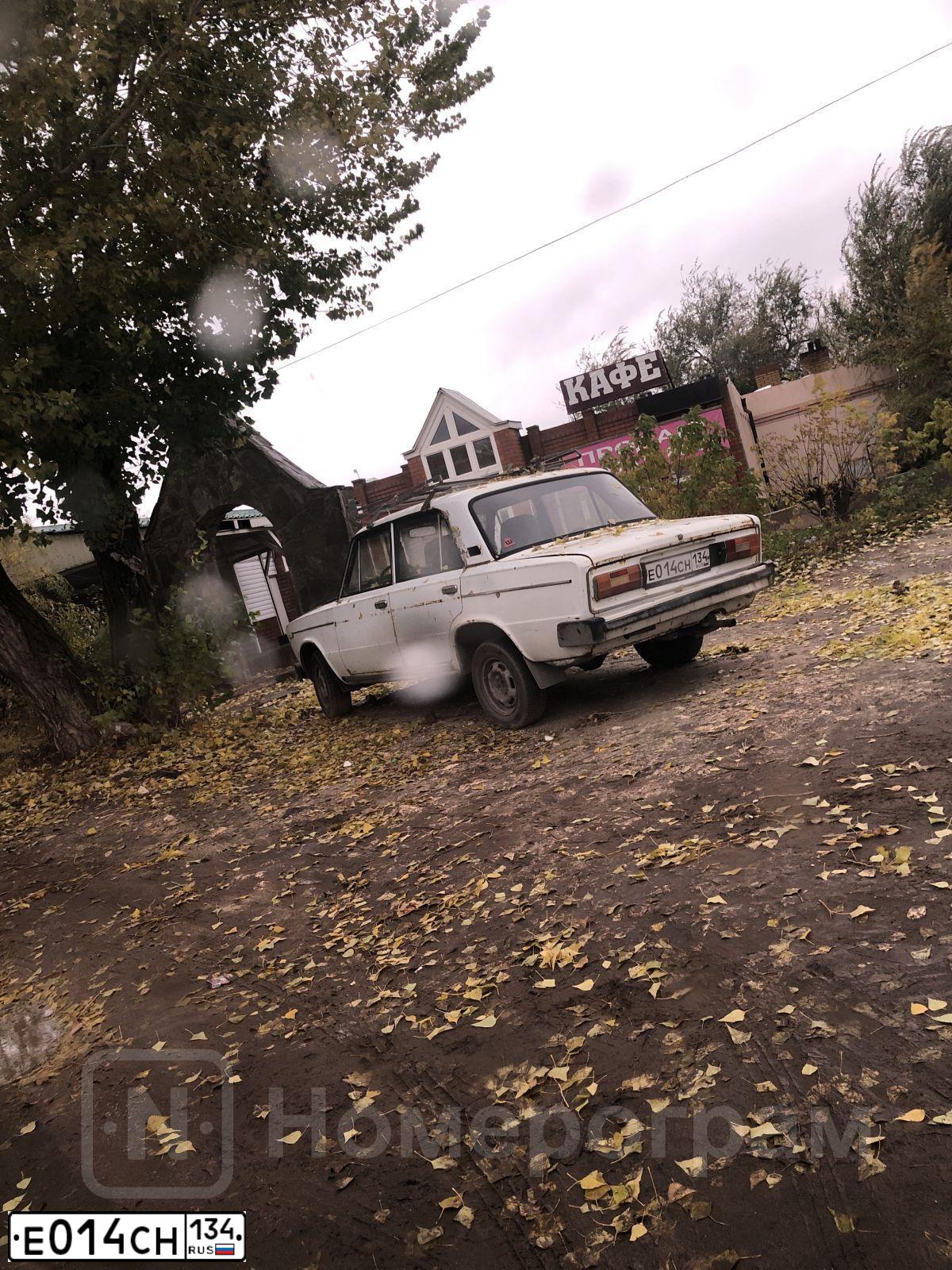 Фото автомобиля LADA 2106 LADA, 1994 — госномер Т303УР34. Цвет: Белый
