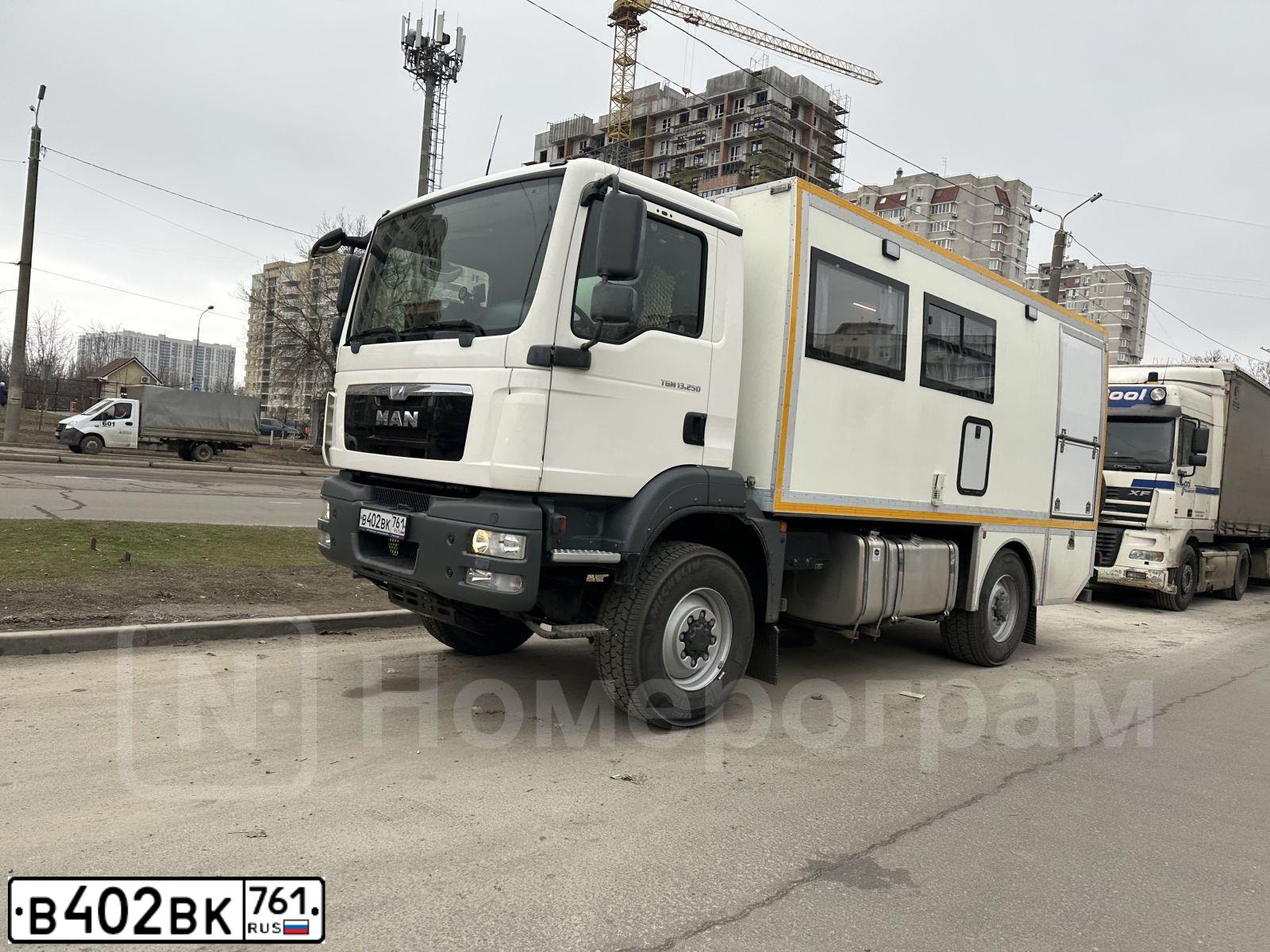 Фото автомобиля MAN TGM, 2020 — госномер В402ВК761. Цвет: Белый