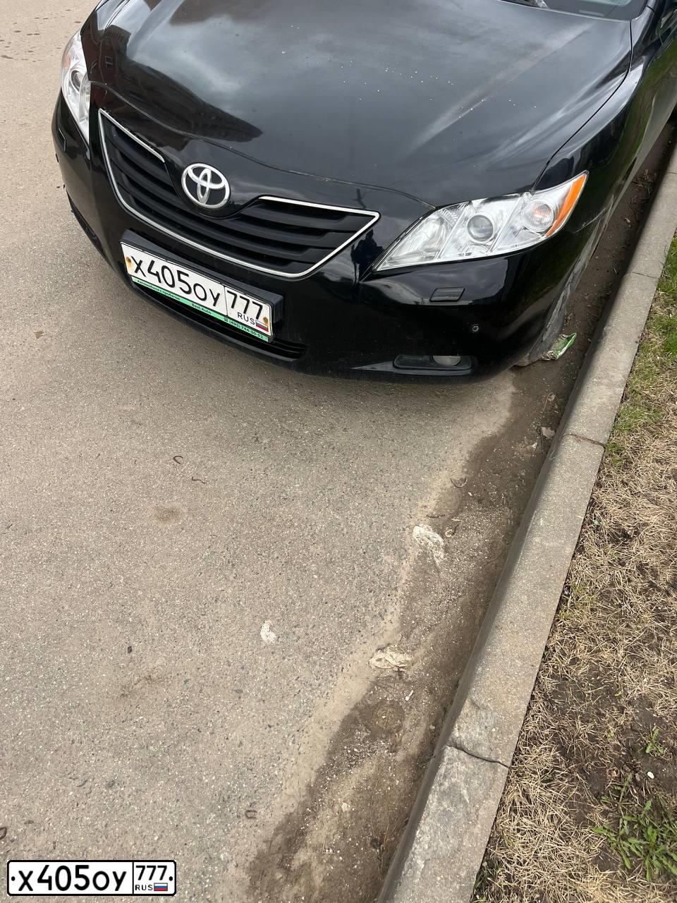 Фото автомобиля TOYOTA CAMRY, 2009 — госномер А606ВК790. Цвет: ЧЕРНЫЙ