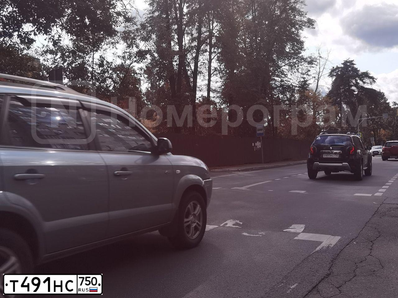 Фото автомобиля CHEVROLET CRUZE, 2011 — госномер А002РЕ147. Цвет: СЕРЫЙ МЕТАЛЛИК