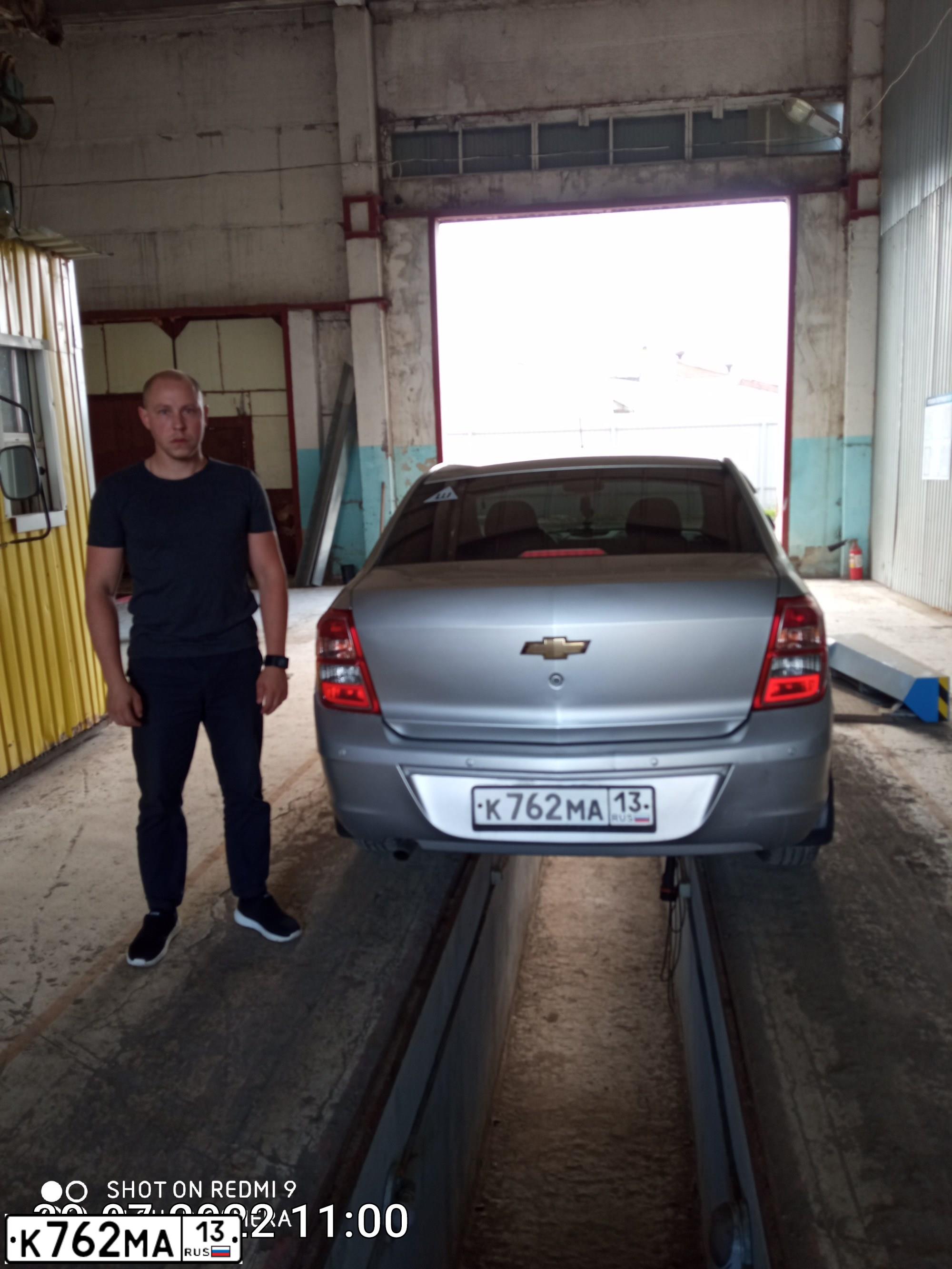 Фото автомобиля LADA 2190 GRANTA, 2012 — госномер К763МА13. Цвет: СЕРЕБРИСТЫЙ
