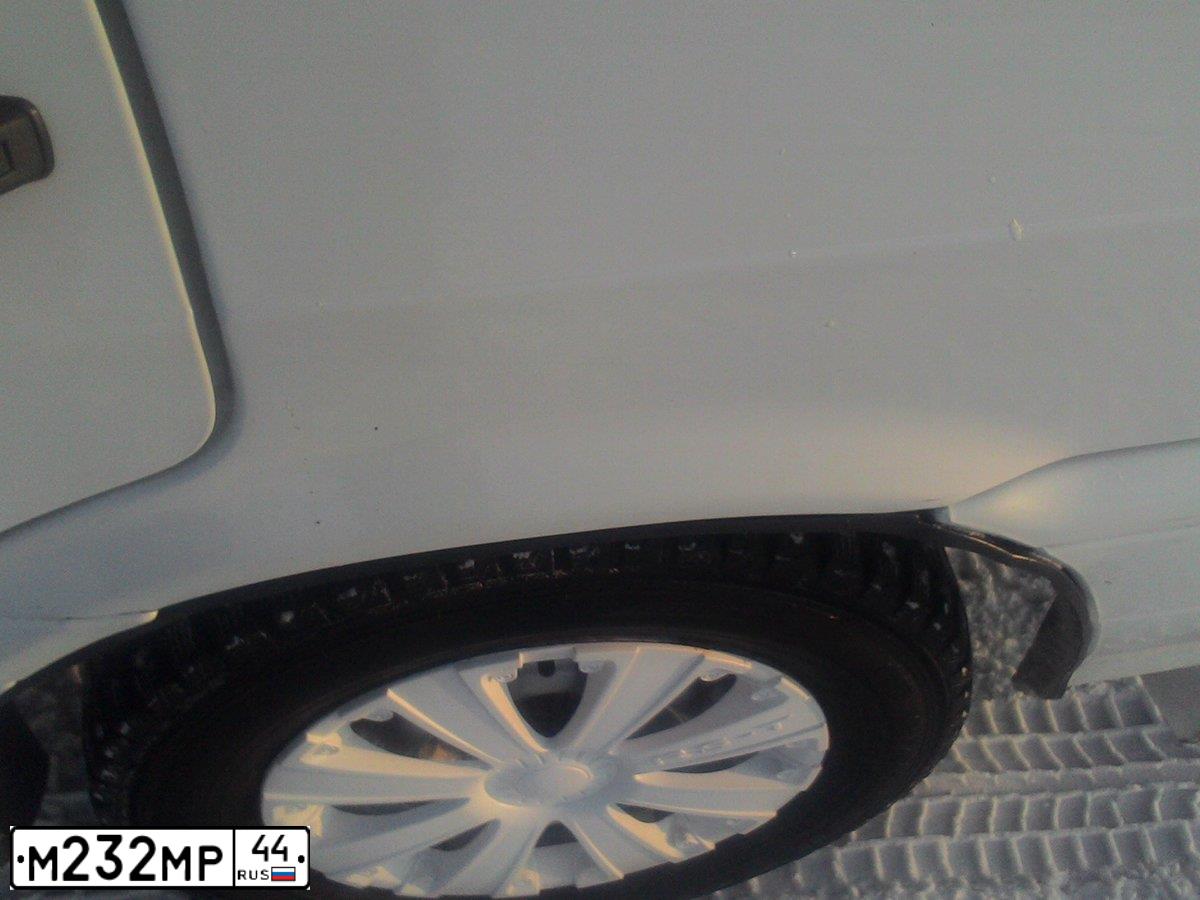 Фото автомобиля LADA 2107, 2010 — госномер А369НУ147. Цвет: СЕРО-СИНЕ-ЗЕЛЕНЫЙ