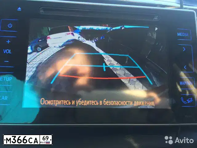 Фото автомобиля TOYOTA HILUX, 2016 — госномер М366СА69. Цвет: БЕЛЫЙ
