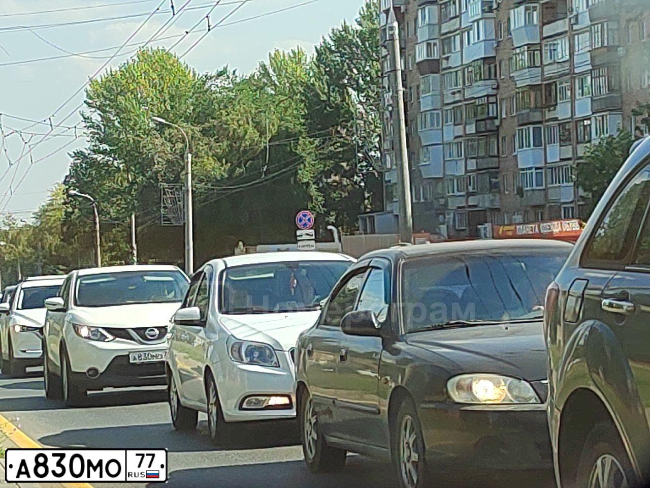 Фото автомобиля KIA MAGENTIS / OPTIMA, 2004 — госномер Р305СТ31. Цвет: ФИОЛЕТОВЫЙ МЕТАЛЛИК