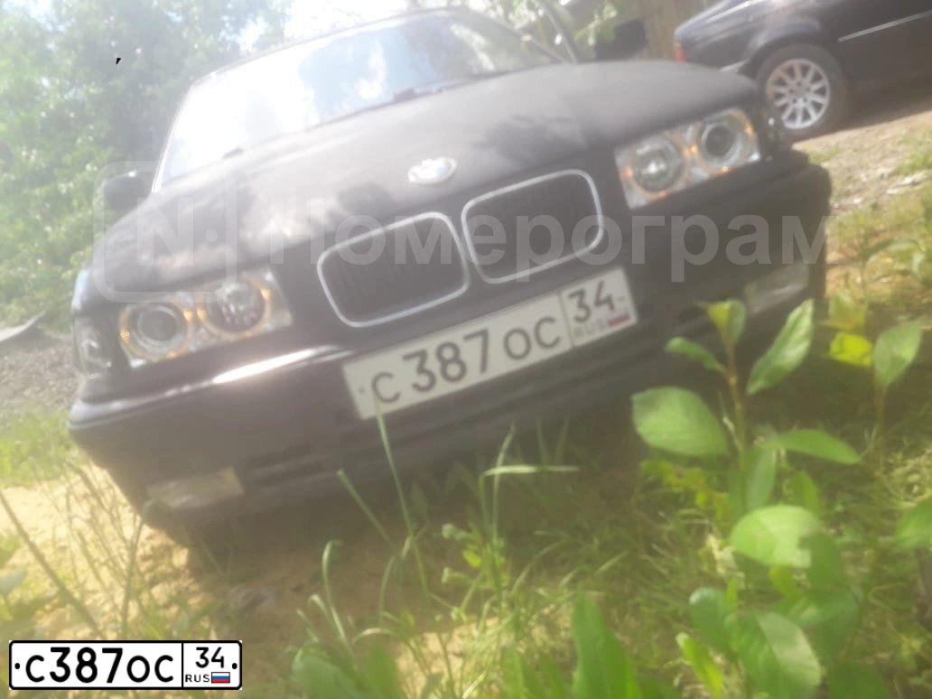 Фото автомобиля BMW 316I, 1992 — госномер У648ЕТ136