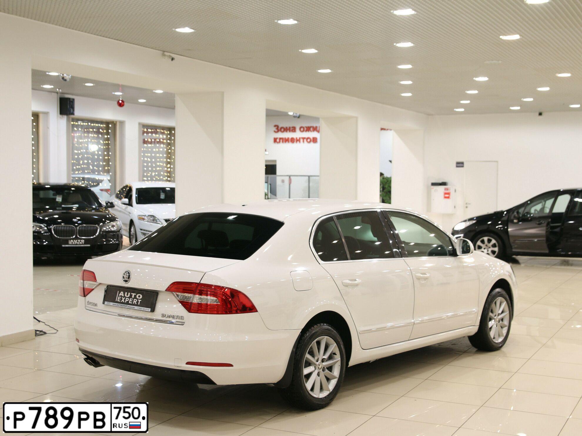 Фото автомобиля PEUGEOT 301, 2013 — госномер Н366УЕ33. Цвет: СЕРЕБРИСТЫЙ