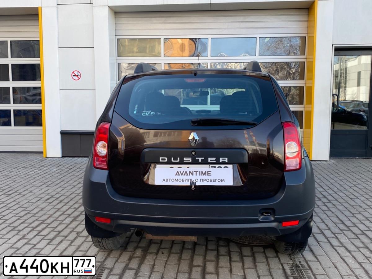 Фото автомобиля RENAULT DUSTER, 2014 — госномер Н240ТЕ790. Цвет: ТЕМНО-КОРИЧНЕВЫЙ