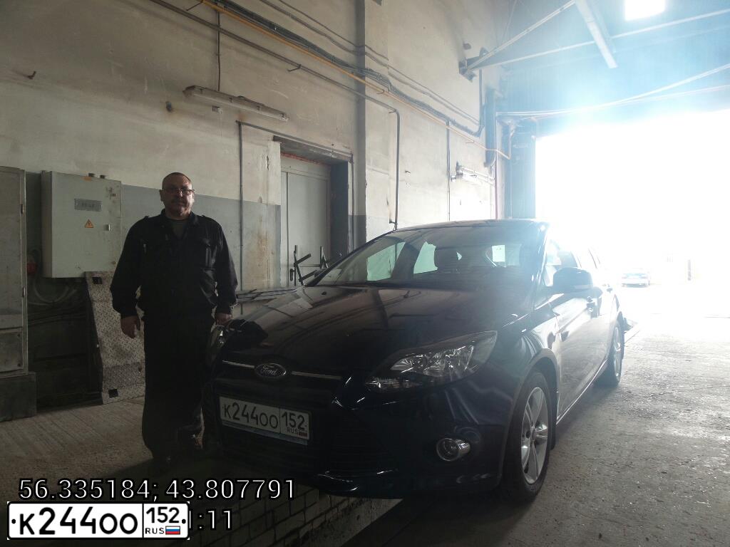 Фото автомобиля FORD FOCUS, 2012 — госномер К244ОО152. Цвет: ТЕМНО-СИНИЙ