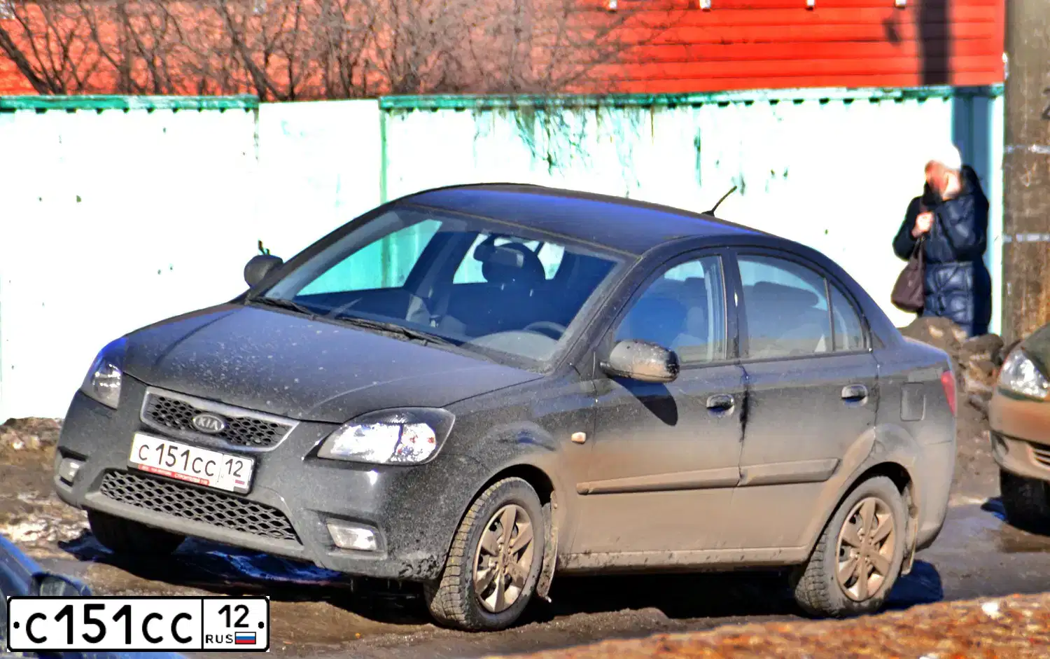 Фото автомобиля KIA RIO, 2009 — госномер Н644МХ716. Цвет: ЧЕРНЫЙ