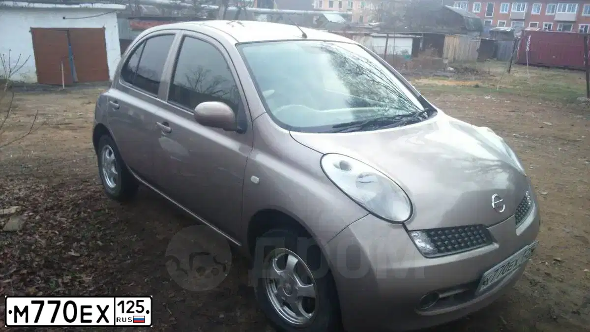 Фото автомобиля MERCEDES M-KLASSE, 2005 — госномер М770ЕХ125. Цвет: СЕРЫЙ
