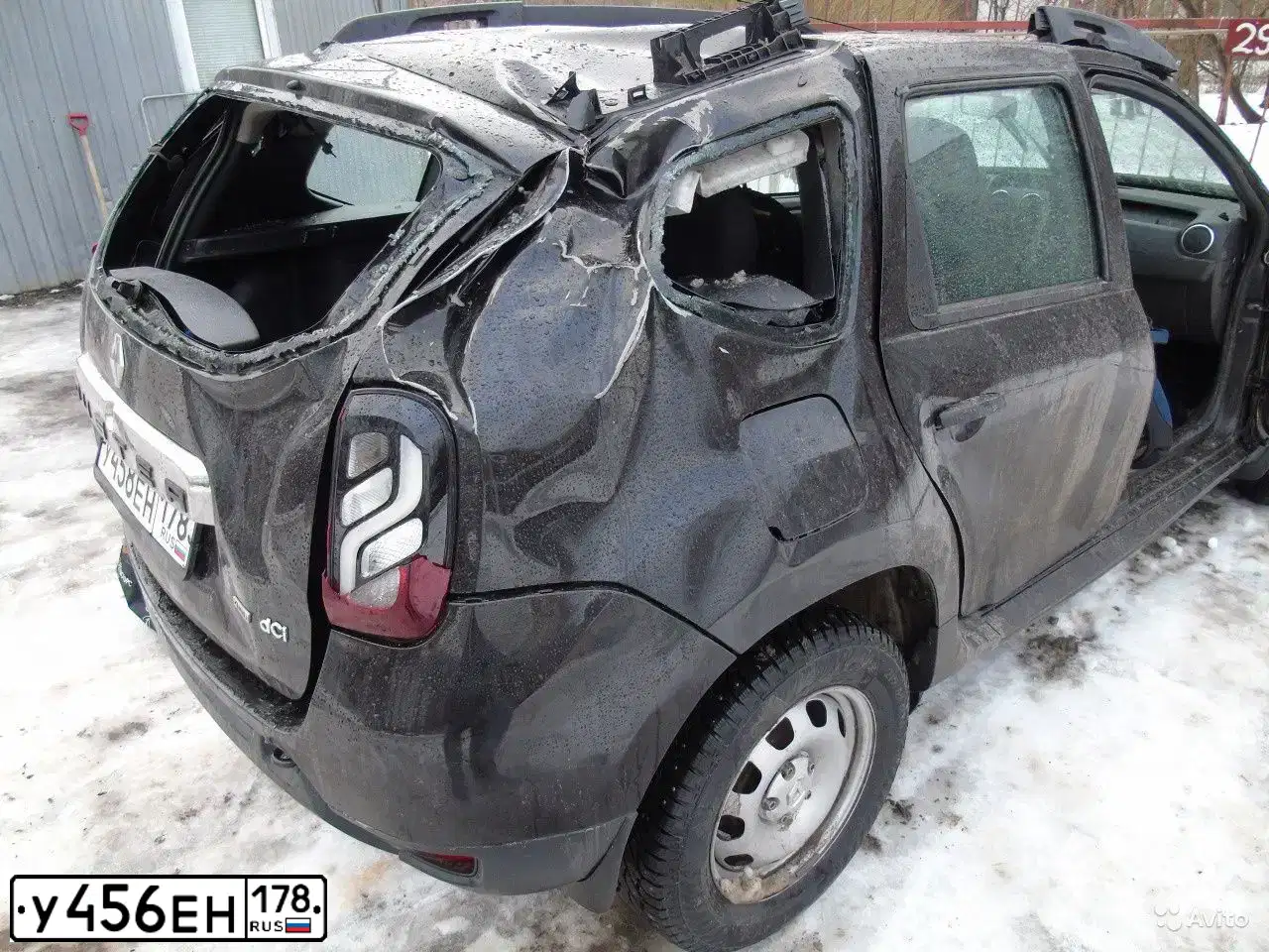 Фото автомобиля NISSAN TERRANO, 2015 — госномер У465ЕН178. Цвет: БЕЛЫЙ