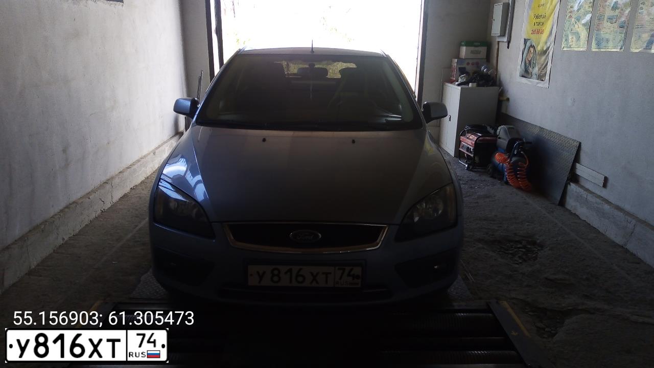 Фото автомобиля FORD FOCUS, 2006 — госномер У816ХТ74. Цвет: СВЕТЛО-СЕРО-ГОЛУБОЙ