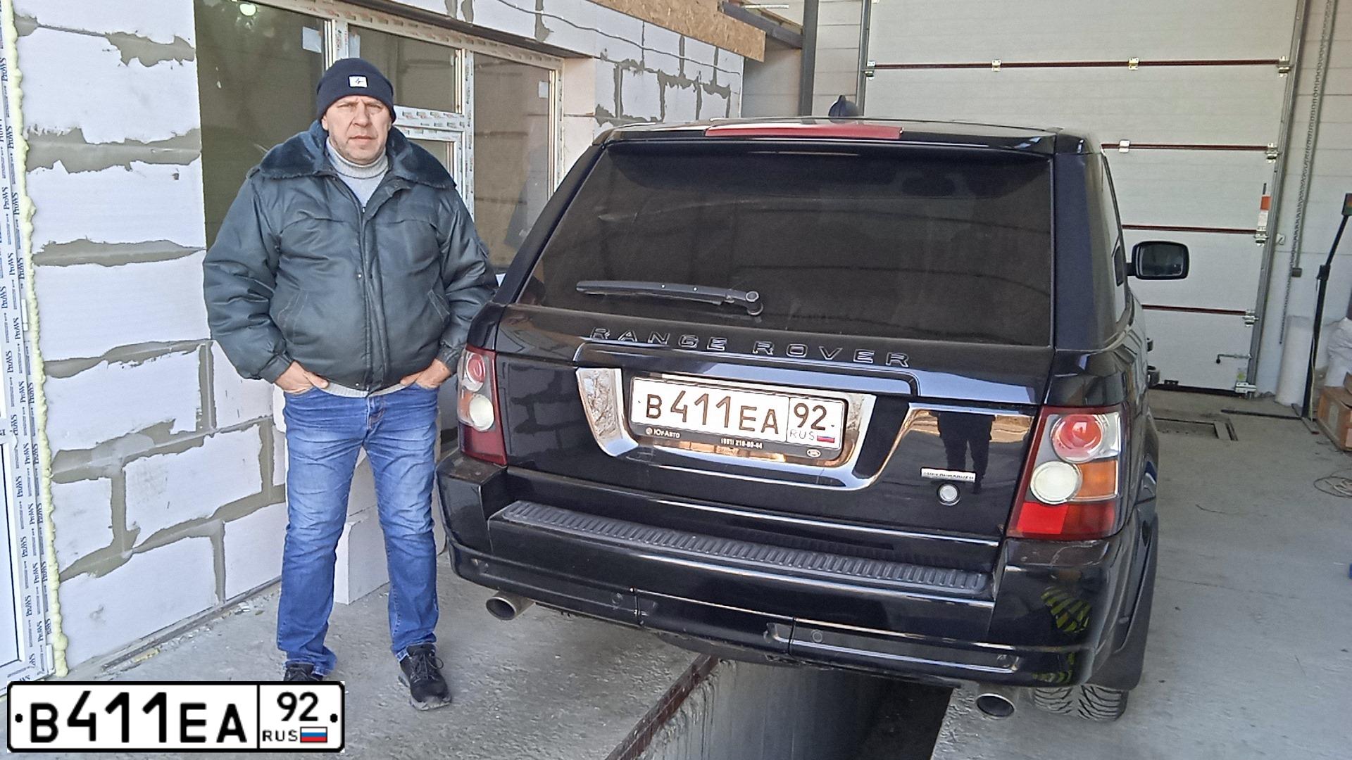 Фото автомобиля LANDROVER RANGE ROVER SPORT, 2006 — госномер В411ЕА92. Цвет: ЧЕРНЫЙ