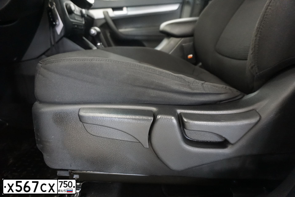Фото автомобиля KIA SORENTO, 2014 — госномер А553КТ790. Цвет: Белый