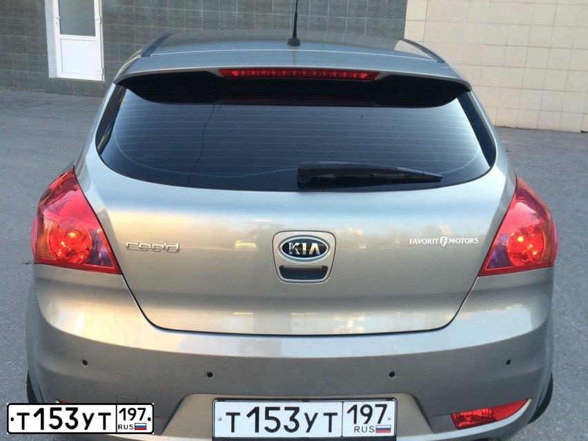 Фото автомобиля VOLKSWAGEN CC, 2008 — госномер Р077ХВ190. Цвет: ЧЕРНЫЙ