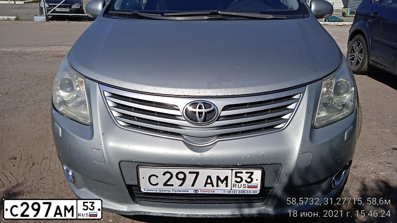 Фото автомобиля TOYOTA AVENSIS, 2009 — госномер К912АТ53. Цвет: СЕРЫЙ