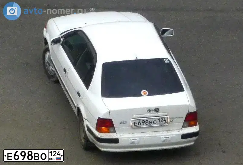Фото автомобиля TOYOTA CORSA, 1995 — госномер С188ТВ124