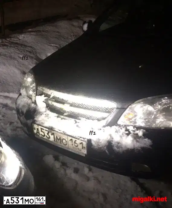 Фото автомобиля CHEVROLET LACETTI, 2010 — госномер В890НУ51. Цвет: ЧЕРНЫЙ