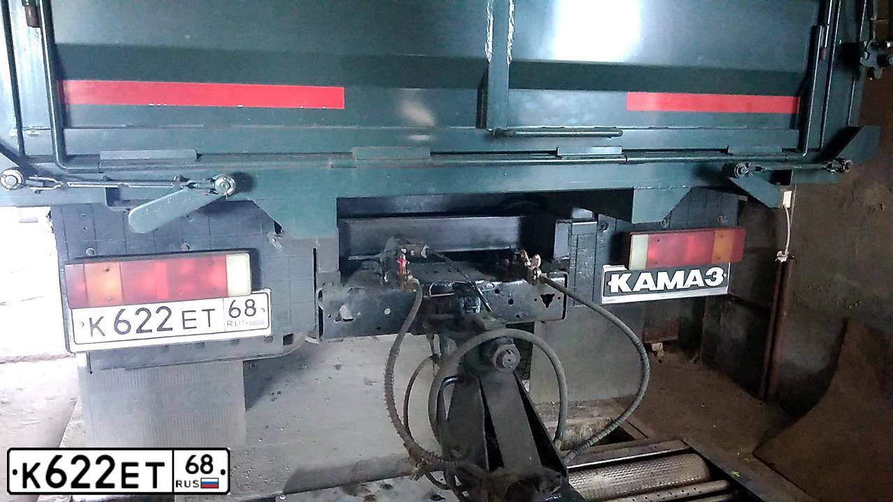 Фото автомобиля KAMAZ 5320 /6X4/, 1993 — госномер К622ЕТ68. Цвет: Хаки
