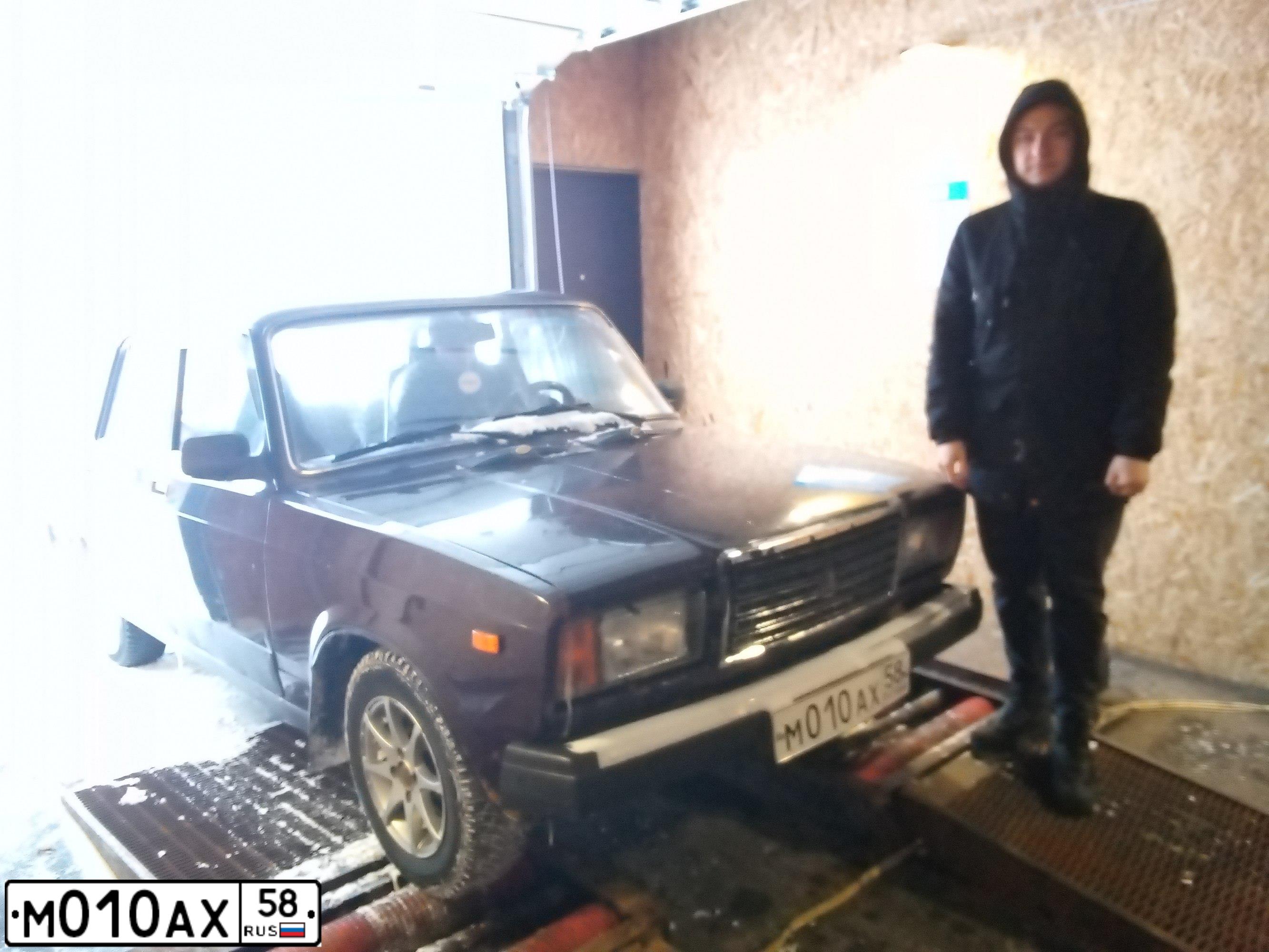 Фото автомобиля LADA 2107 LADA, 2008 — госномер М010АХ58. Цвет: ТЕМНО-КОРИЧНЕВЫЙ