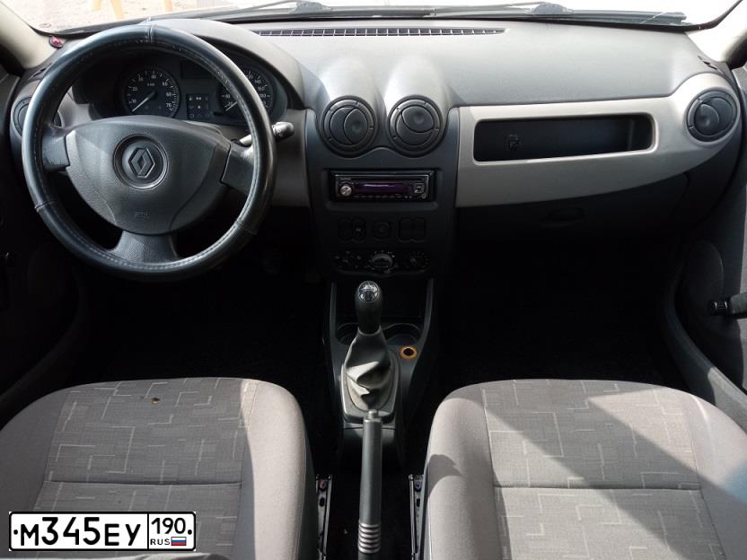 Фото автомобиля RENAULT SANDERO, 2010 — госномер М345ЕУ190. Цвет: ЧЕРНЫЙ