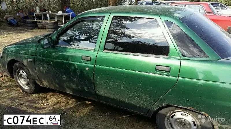 Фото автомобиля LADA 2110, 2001 — госномер М050КН763
